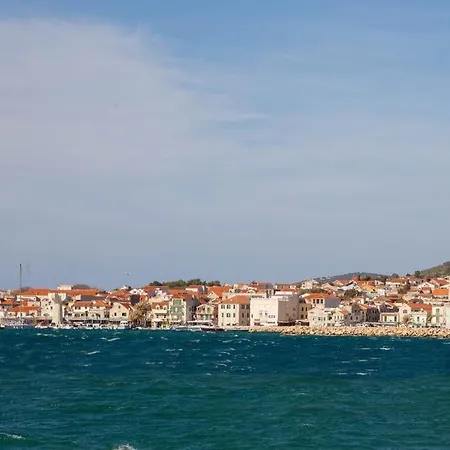 Apartment In With Sea View, Terrace, Air Conditioning, Wifi