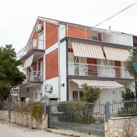 In With Sea View, Terrace, Air Conditioning, Wifi *